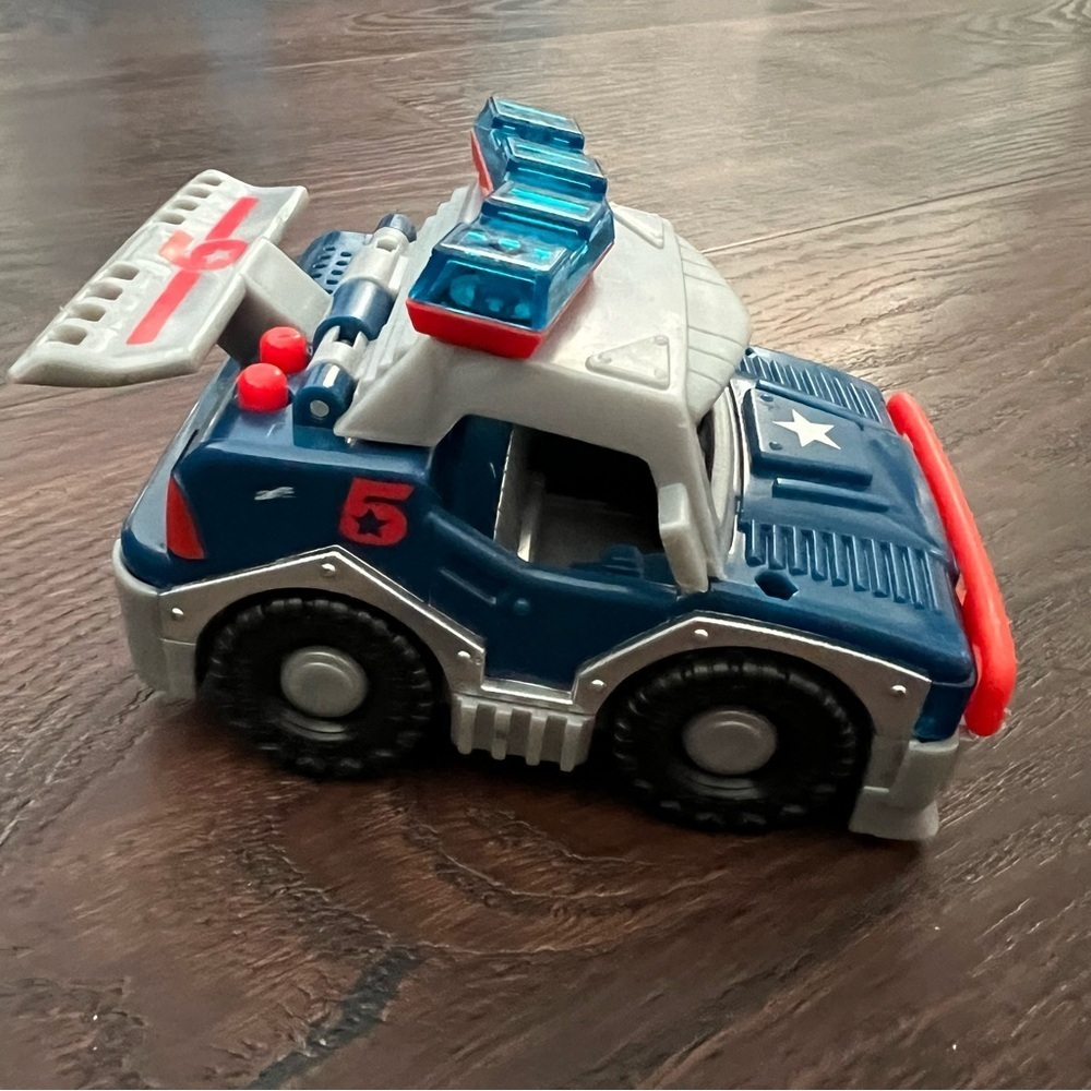2013 Mattel Fisher Price FP Imaginext Blue City Police Rescue Car Lights Sounds